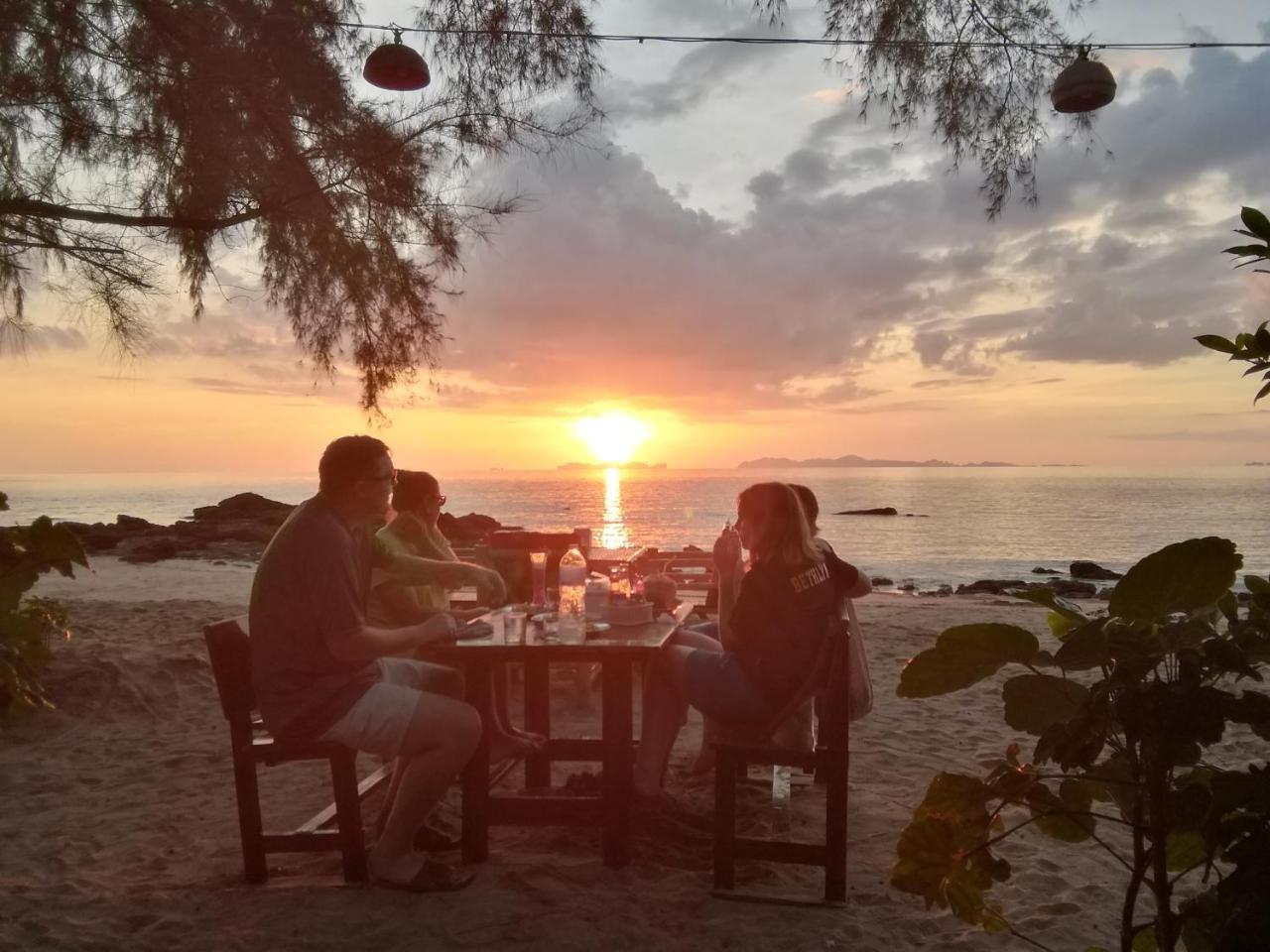 Resort Kohjum Freedom