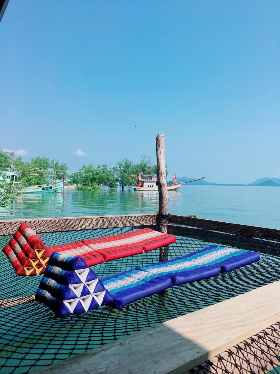 Lanta Sabai Day House *