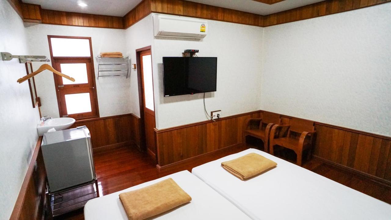 Resort Baan Siriporn - โรงแรมบ้านศิริพร