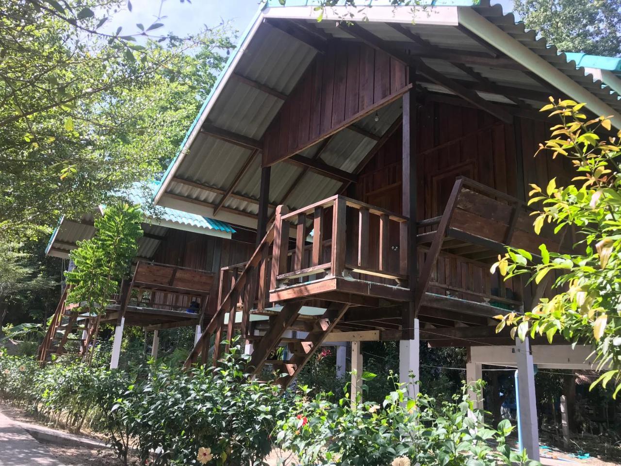 Guest house Rasta House,,koh Phayam