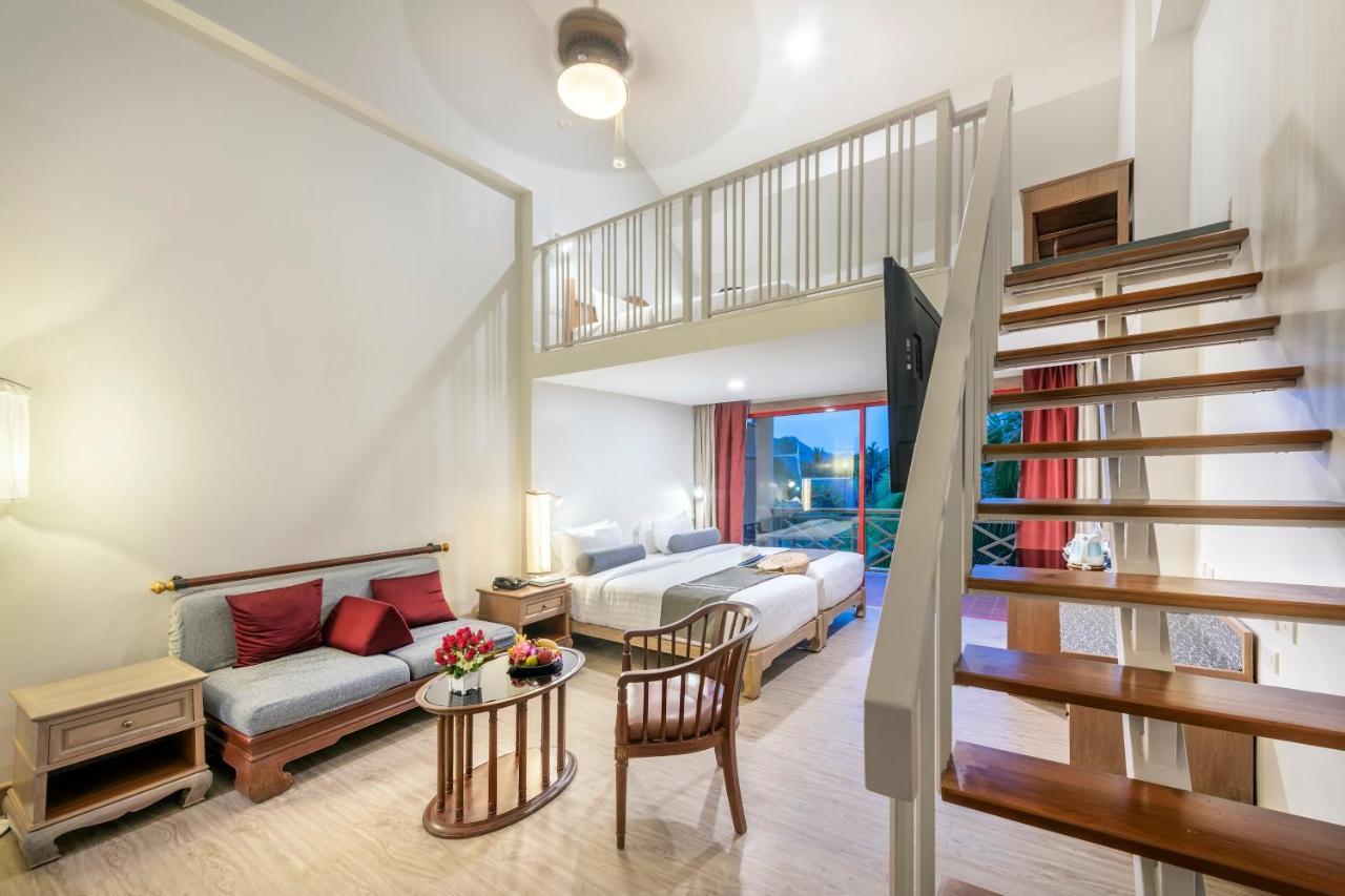 Chada Thai Village Resort 4*