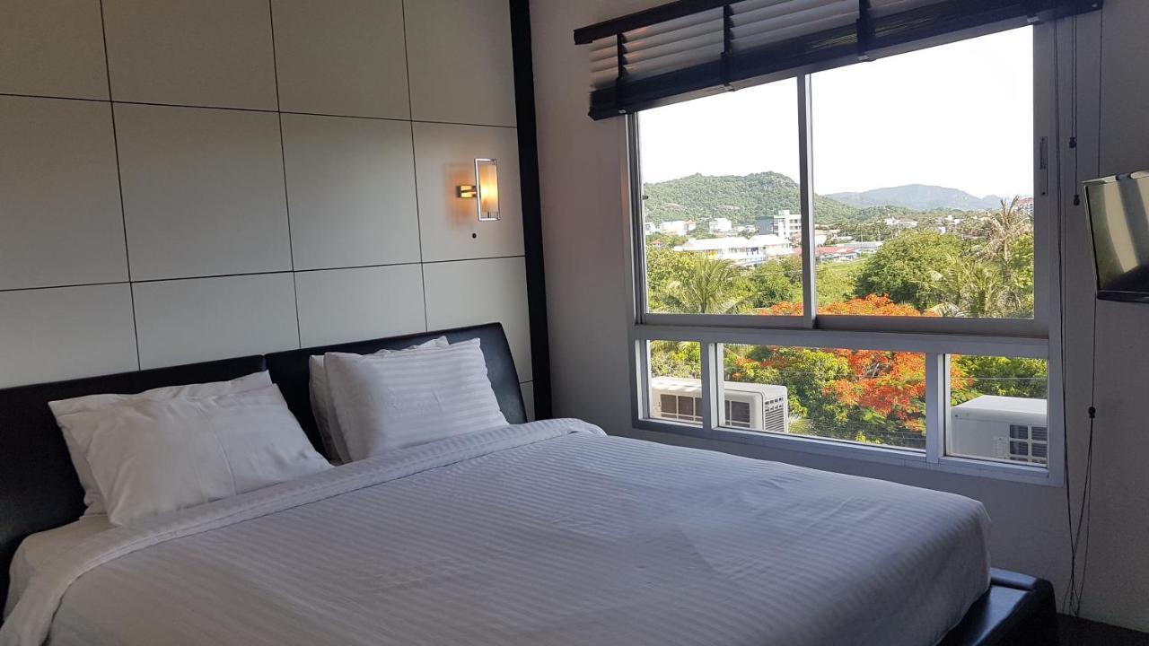 Flame Tree 2-bedroom