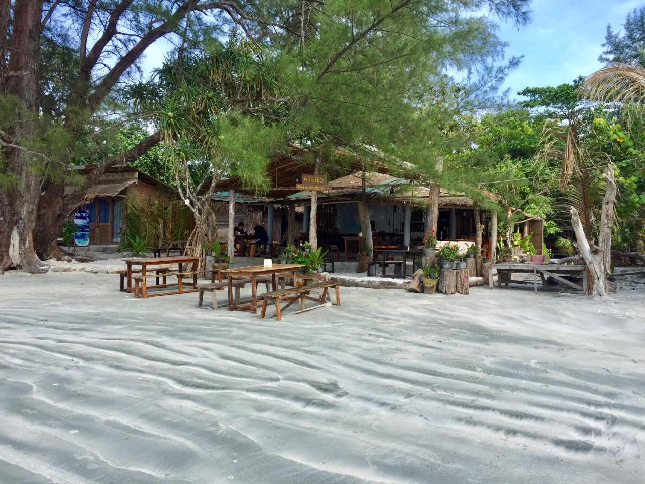 Ailay 2* Koh Phayam