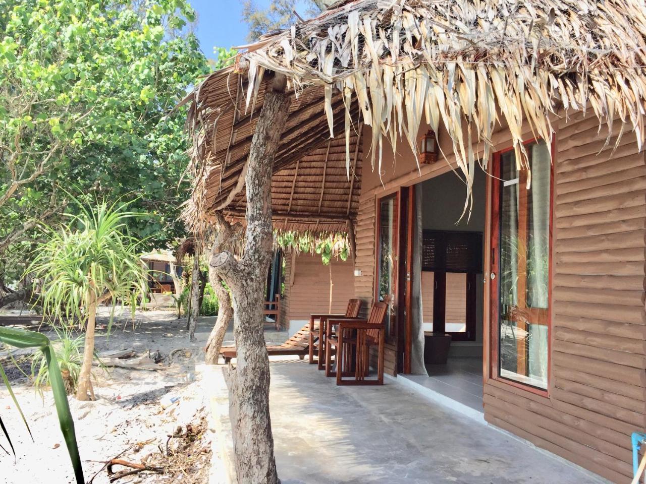 Resort Ailay Koh Phayam