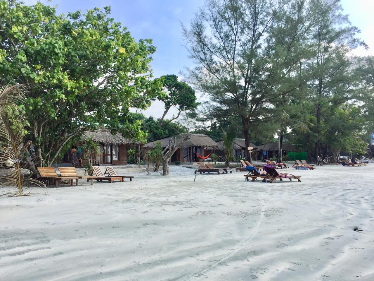 Ailay 2* Koh Phayam