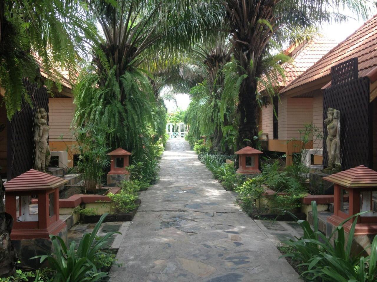 Spm & Hotel 3*