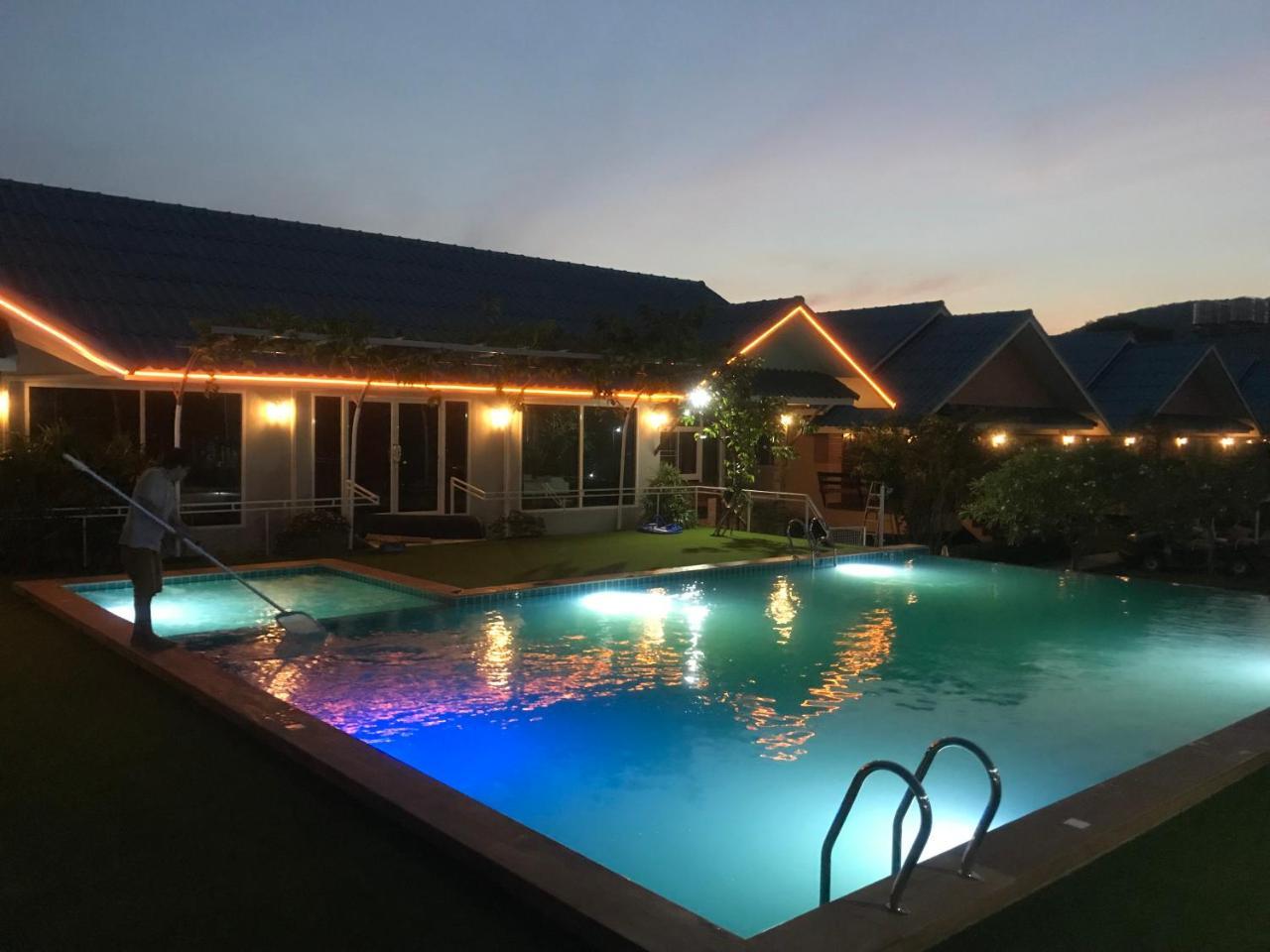 Sangtong Resort Laem Sing