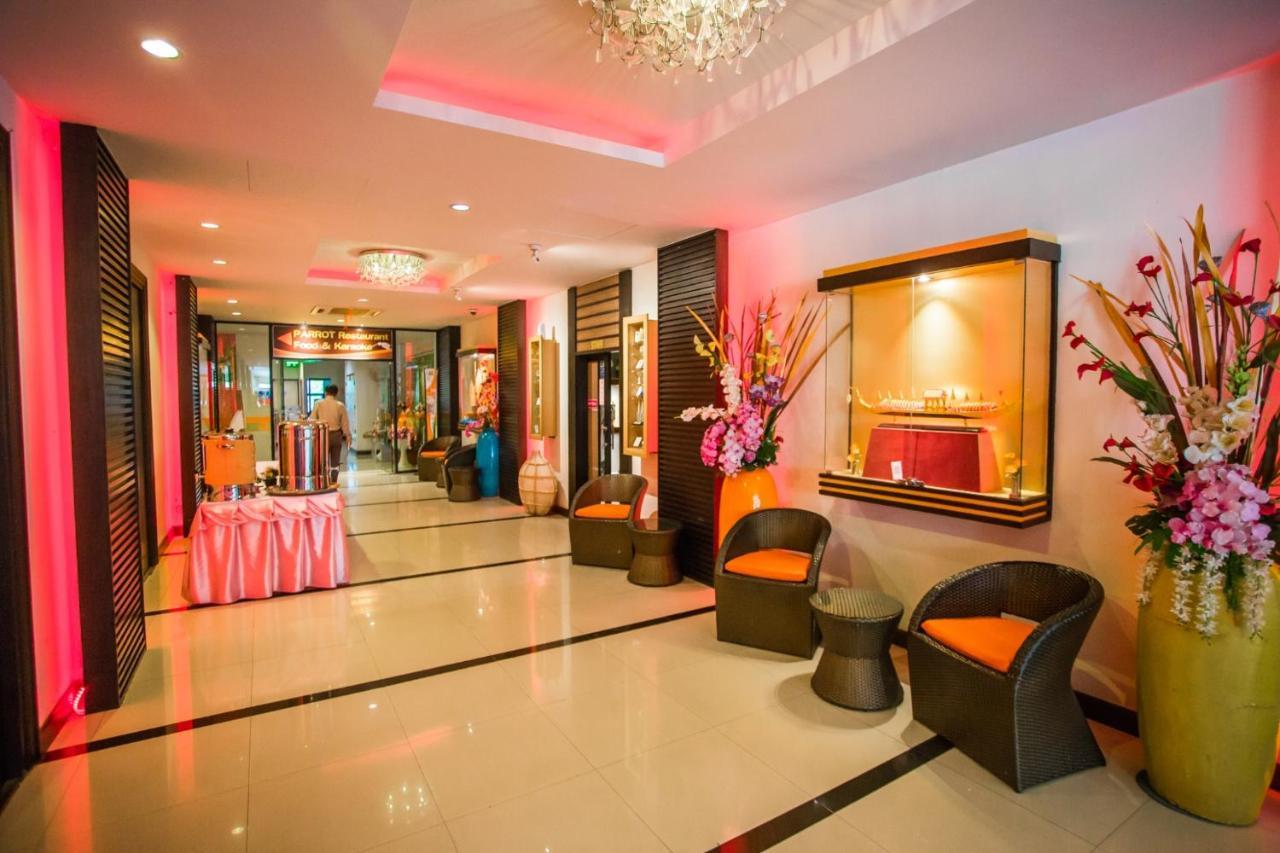 Ayara Grand Palace 4*