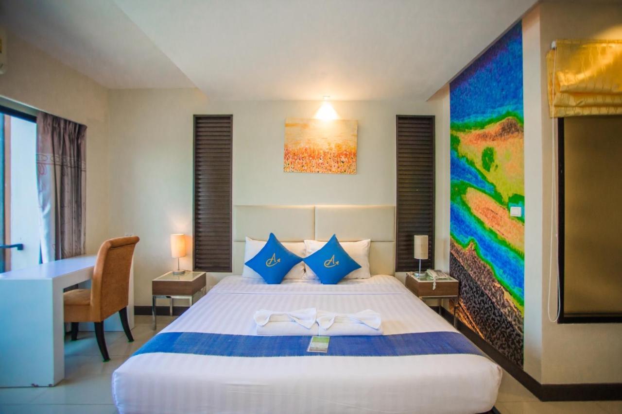 Ayara Grand Palace Hotel