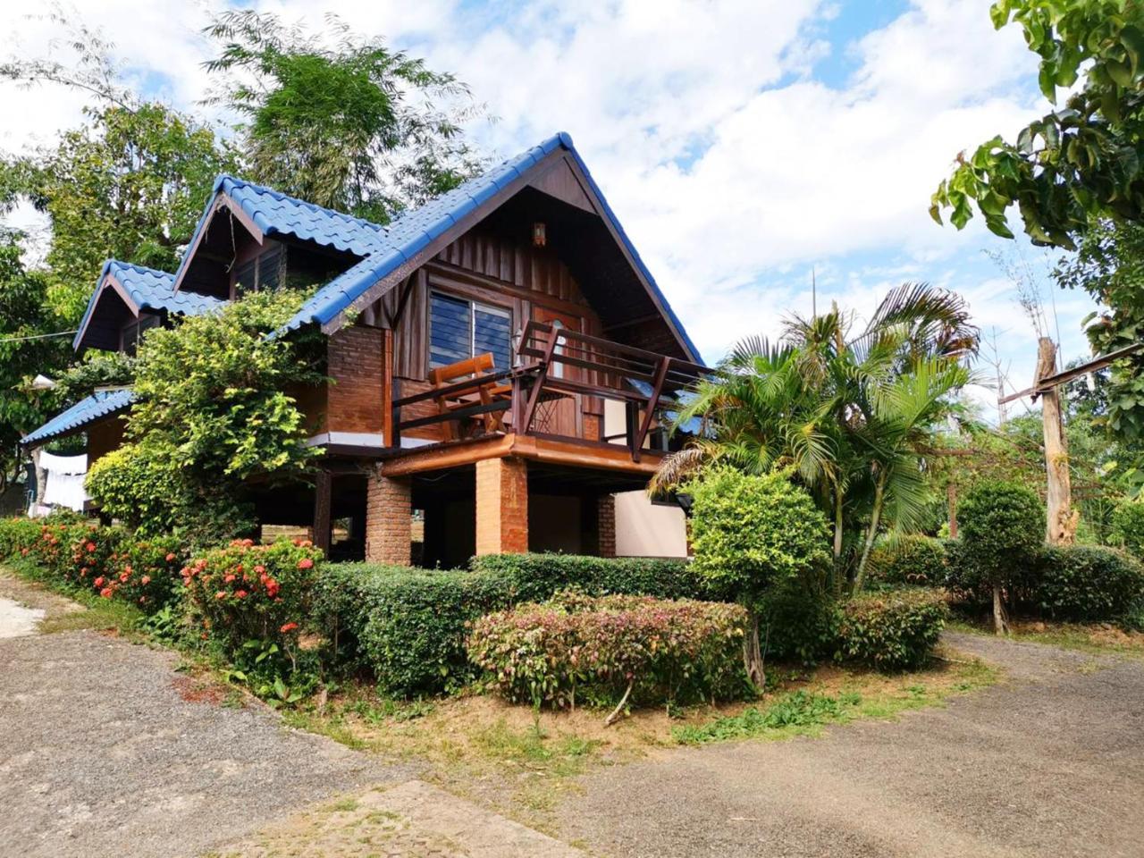 Resort Ban Phumon Talang Resort