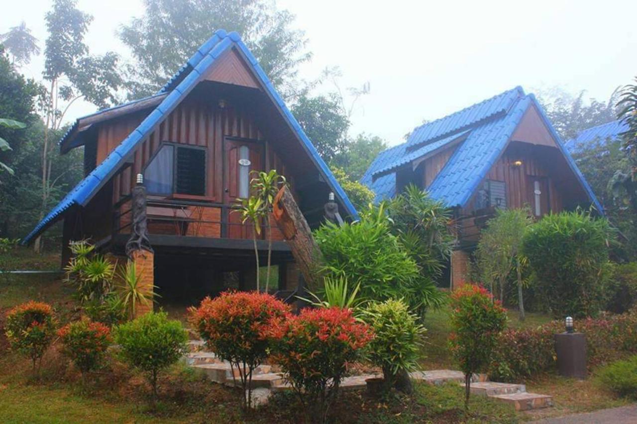 Ban Phumon Talang Resort Resort Ban Mon Talaeng