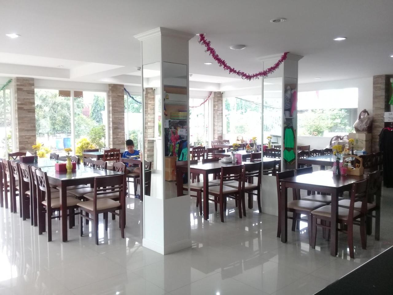 Apartment Baan Pattamaporn *