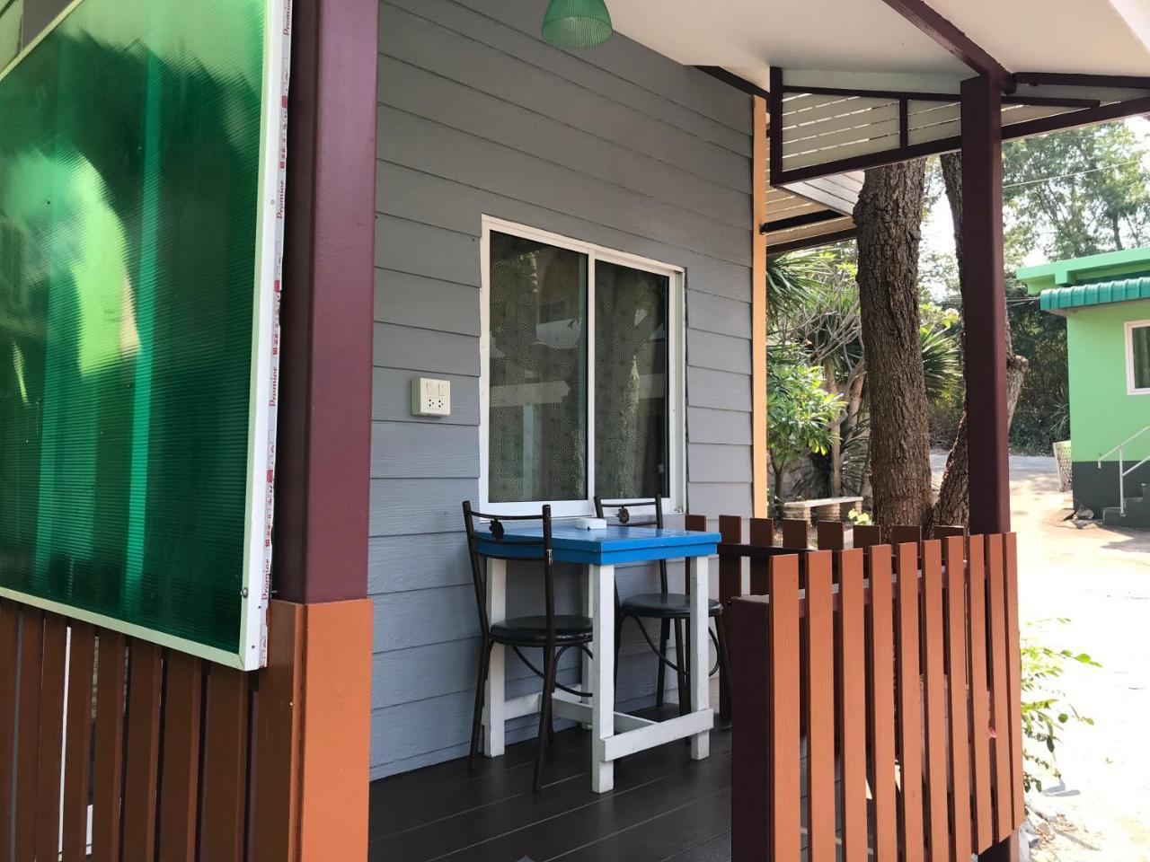 Resort Rubtawan Sichang Ko Si Chang