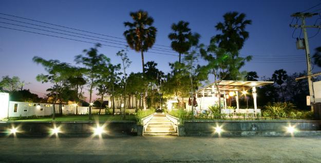 Foresta Boutique & Resort 2*
