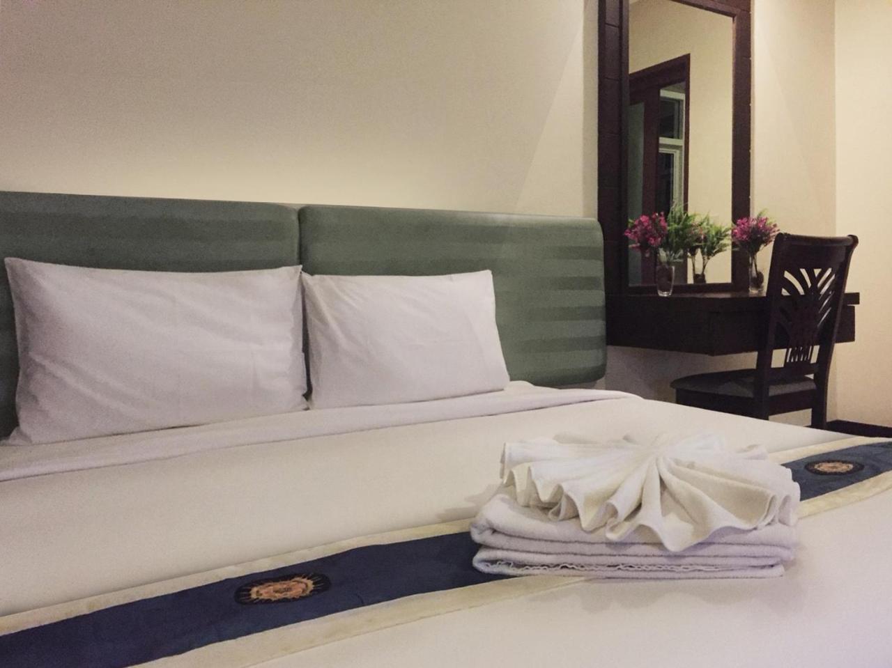 Grand Hill Resort 4*