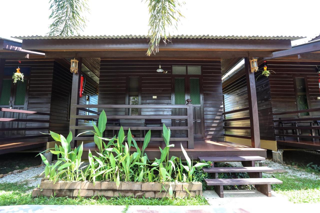 Resort At Chan 2*