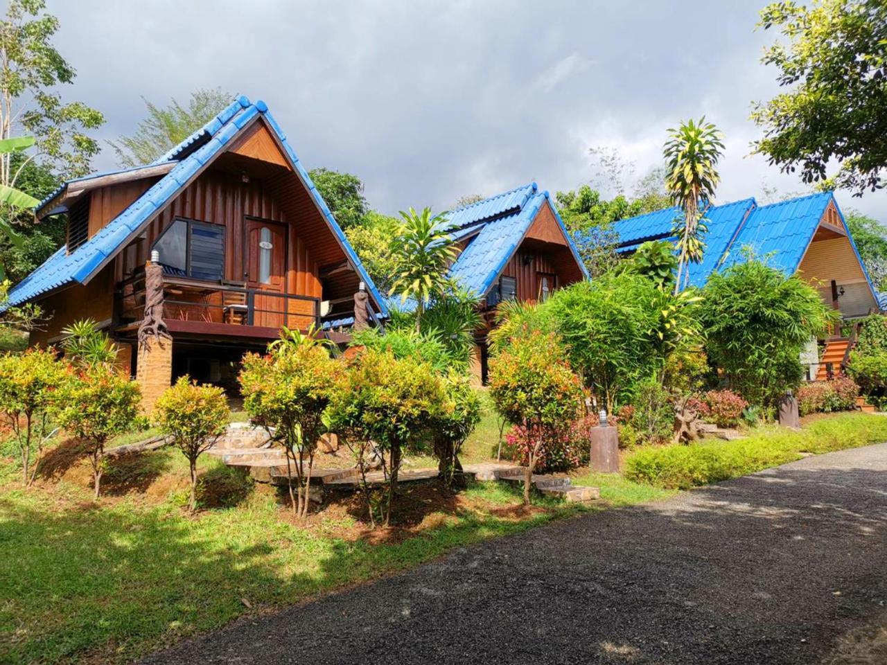 Ban Phumon Talang Resort