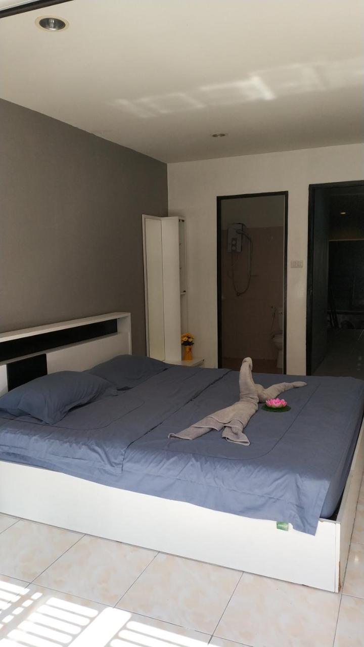 Desire 2* Patong