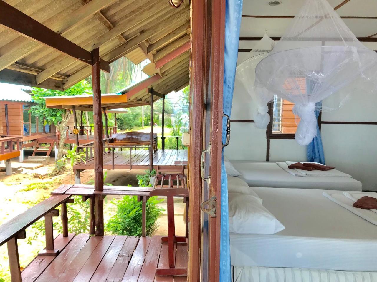 Libong Beach Resort 3*