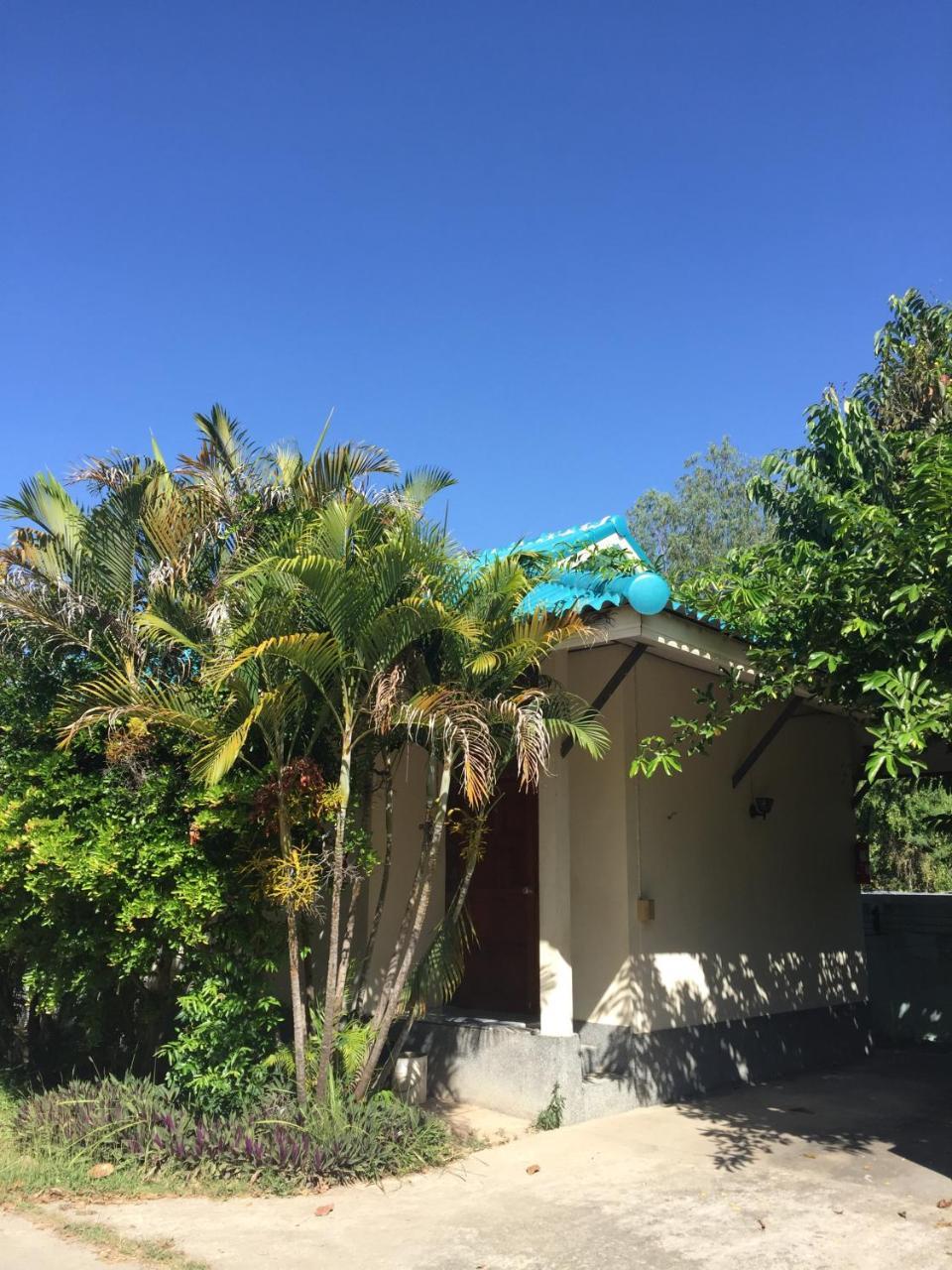 First Garden Inn