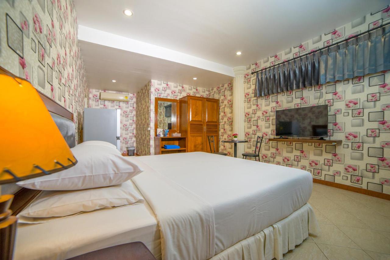 Phuket Apartment *