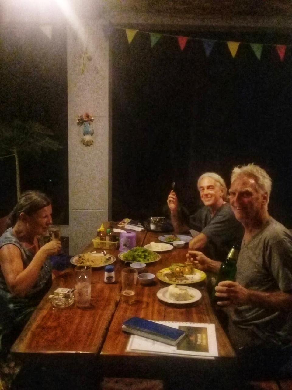 Lae Tawan Guest house Koh Chang Ranong