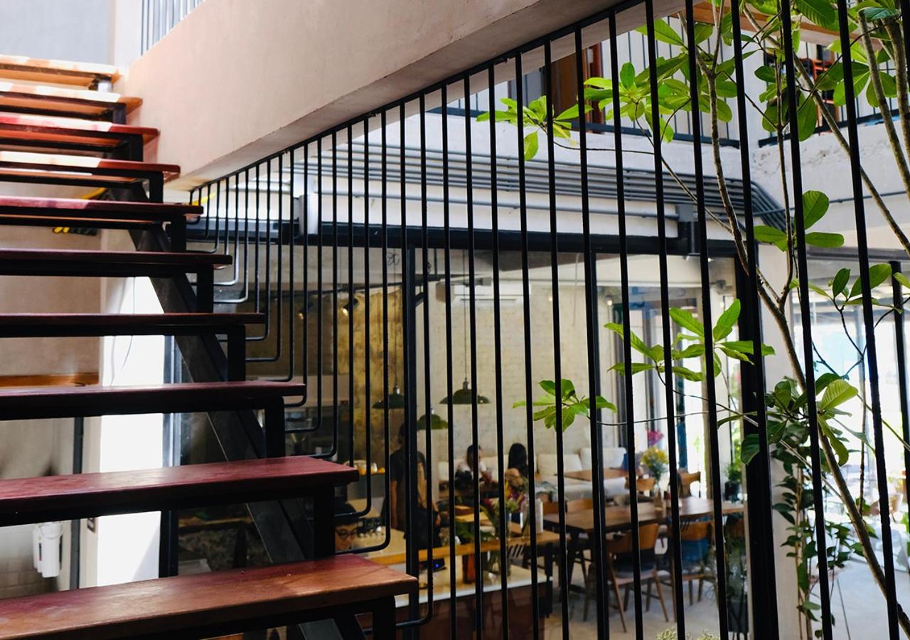 Tan X Cafe , Aonang (adults Only) Hostel Ao Nang