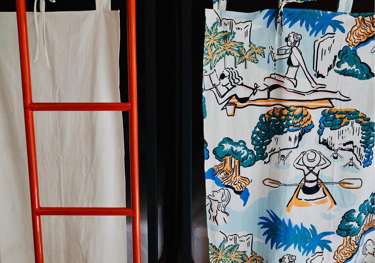 Tan X Cafe , Aonang (adults Only) Hostel Ao Nang