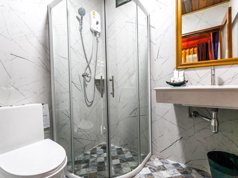 Areeya Phu Beach Hotel 4*