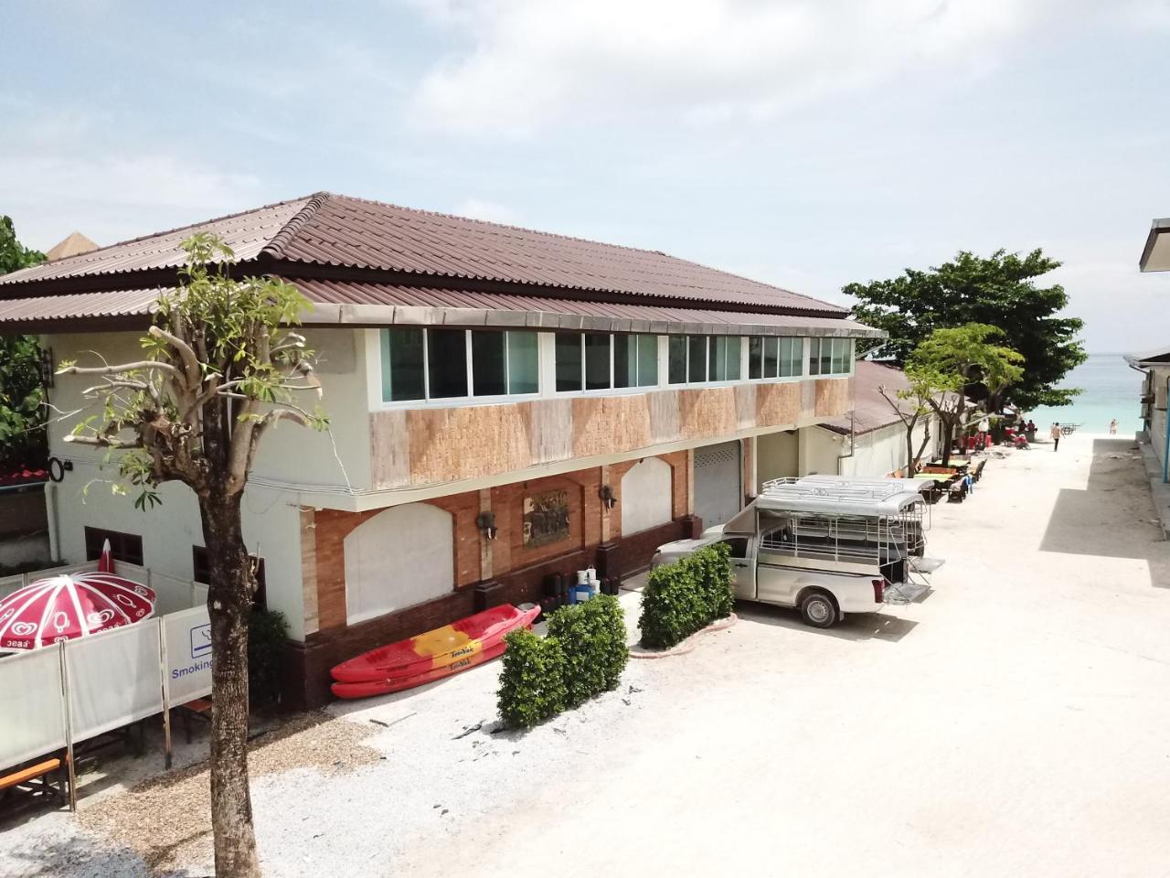 Hostel Walking Street (adults Only)