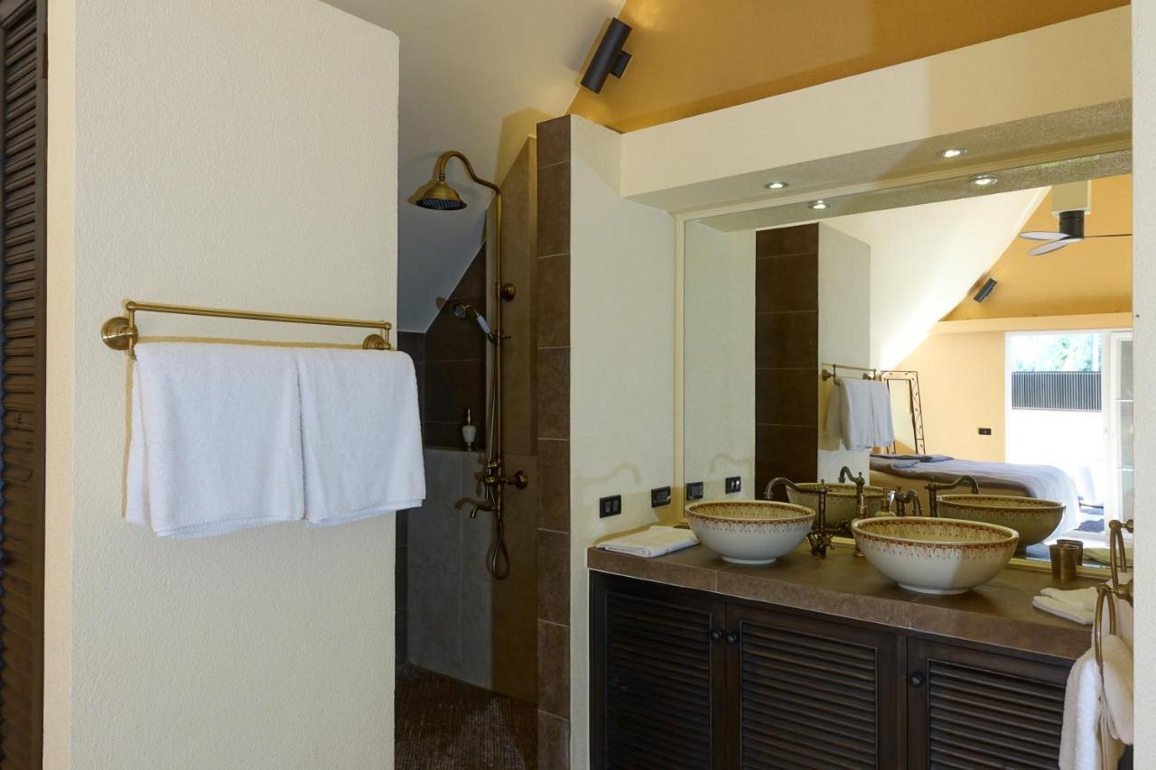 Hotel Laguna House *