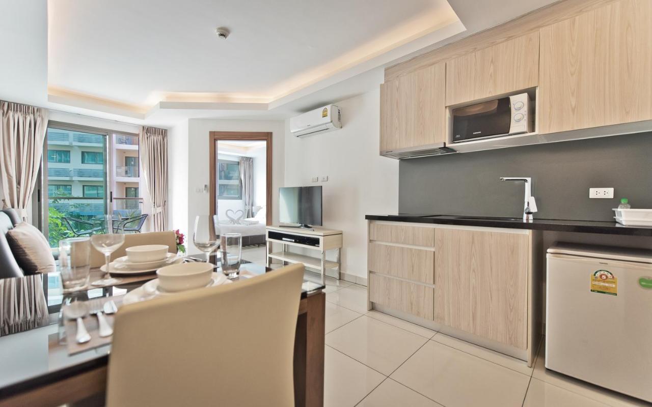 Quiet Place 1 Bedroom In Laguna 2 Apartment