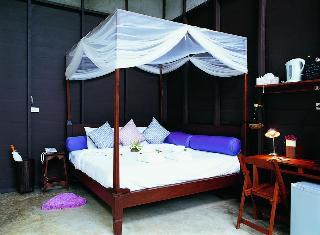 Proud Phu Fah Hotel 3*