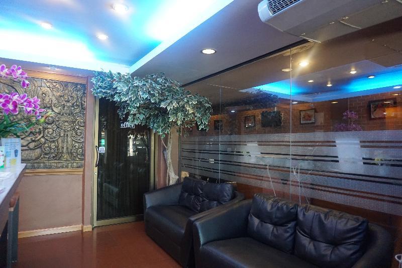 Bangkok Travel Hotel