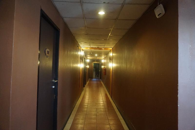 Bangkok Travel Hotel 3*