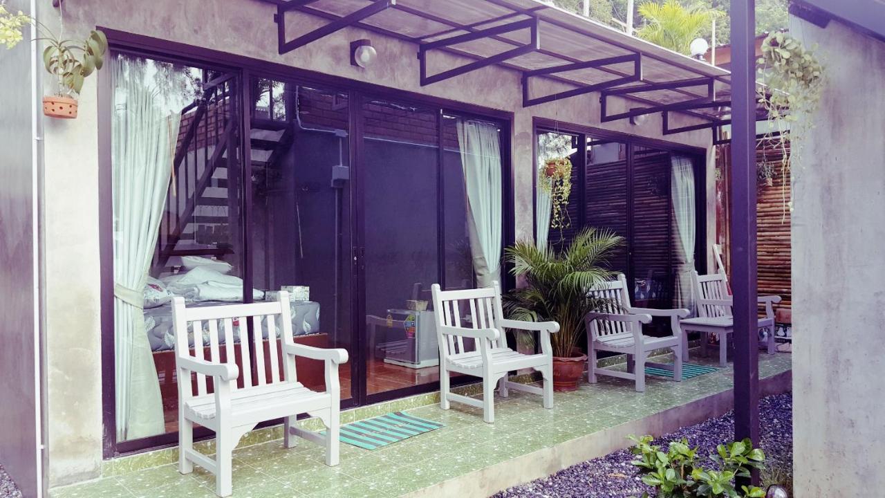 Baan Tubkaek