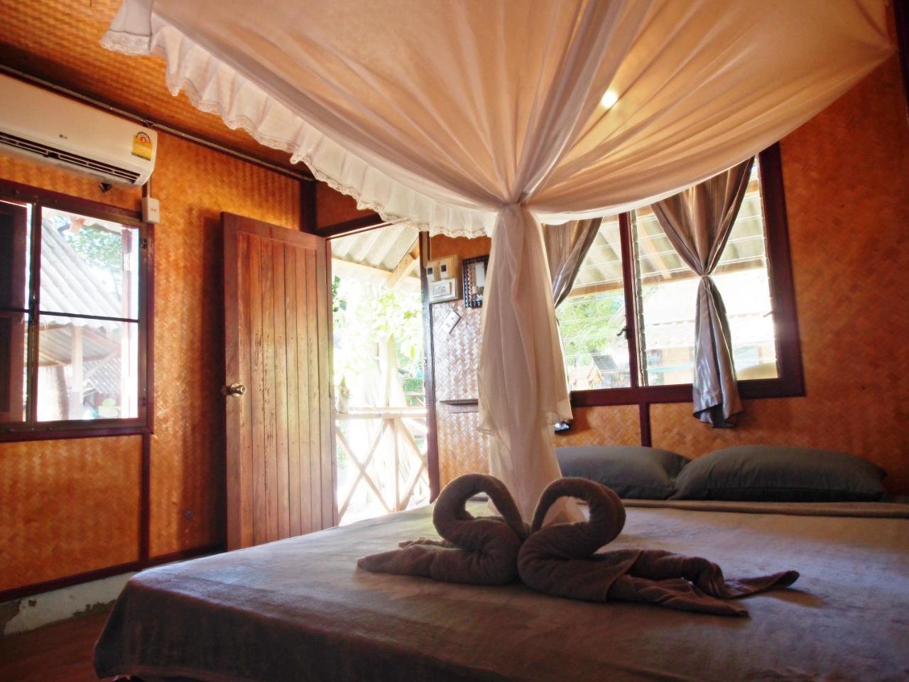 Resort Seaside Koh Lipe