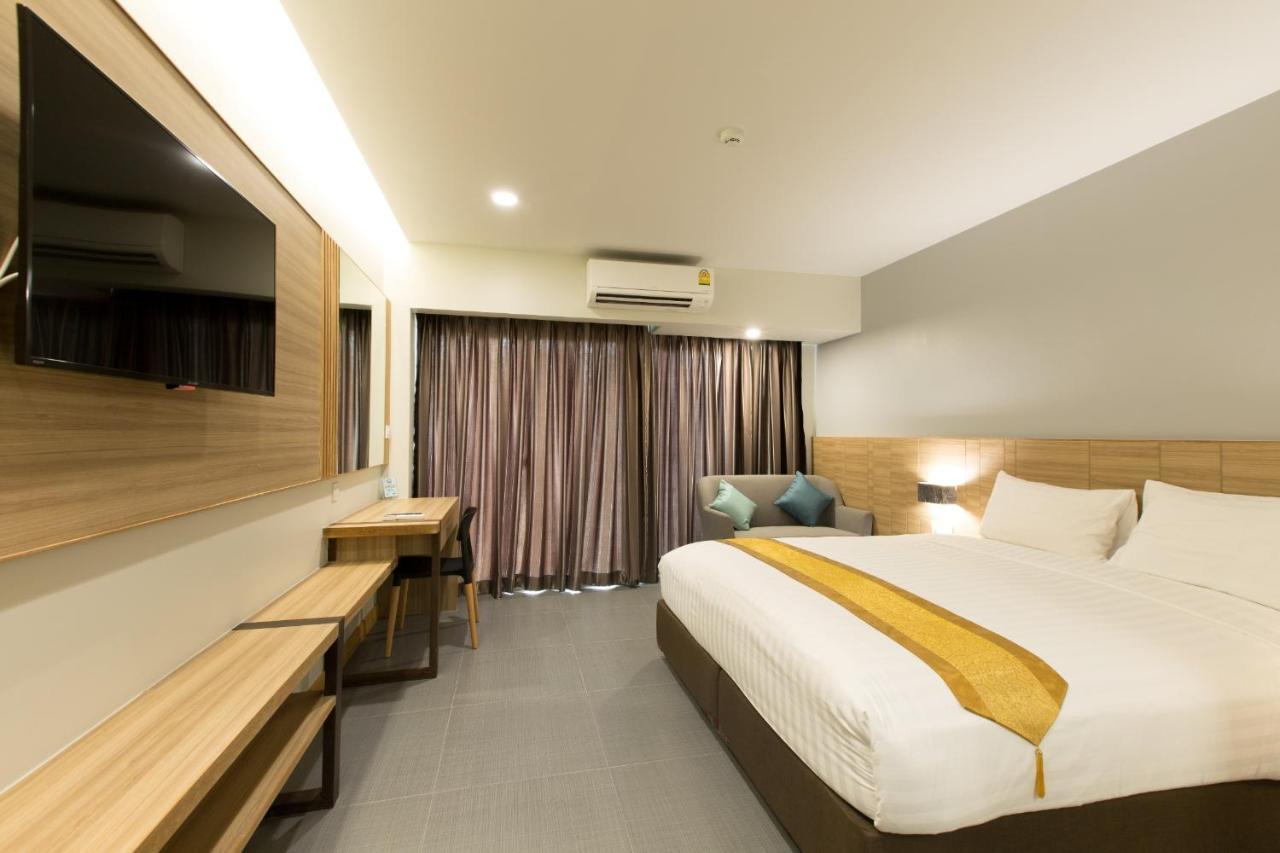 Paragon Grand