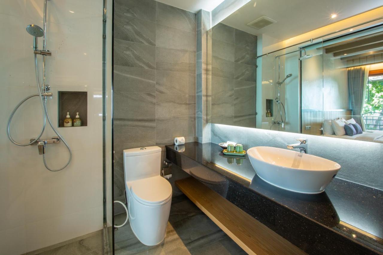 Coral Cliff Samui 4*