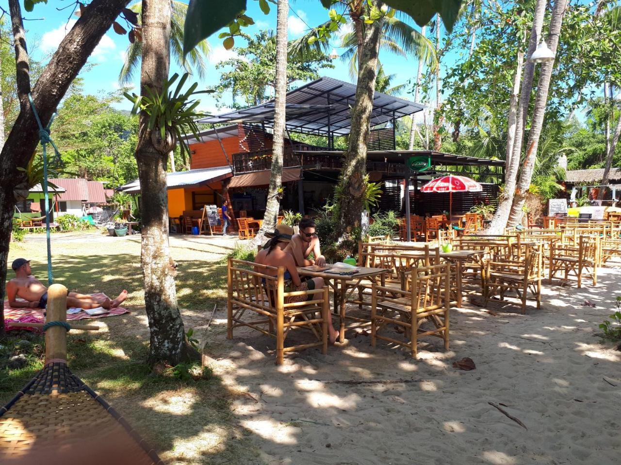 Klong Kloi Ban Bang Bao (Koh Chang)