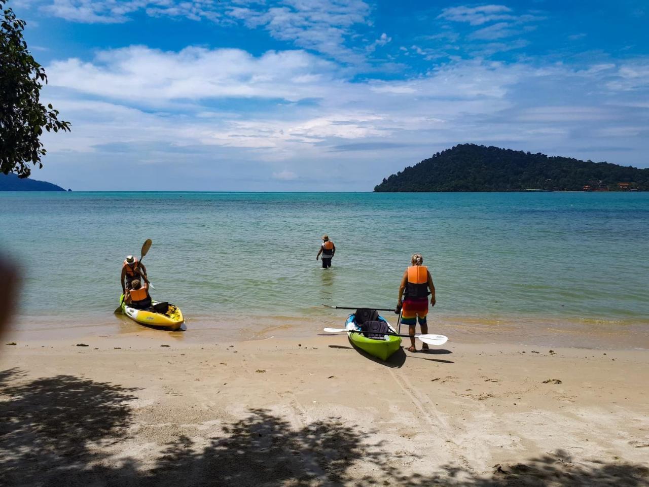 Klong Kloi Ban Bang Bao (Koh Chang)
