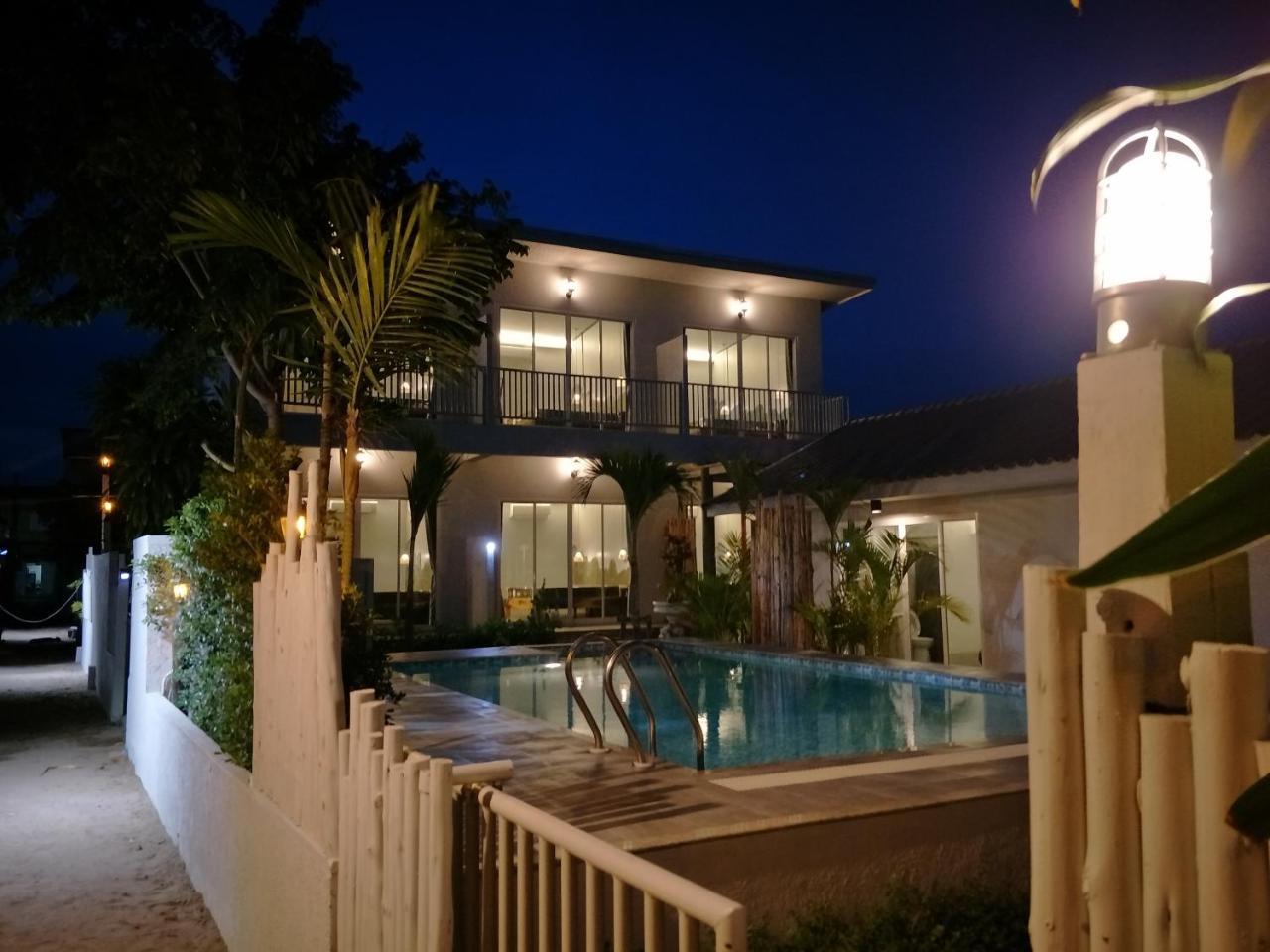 Sea House
