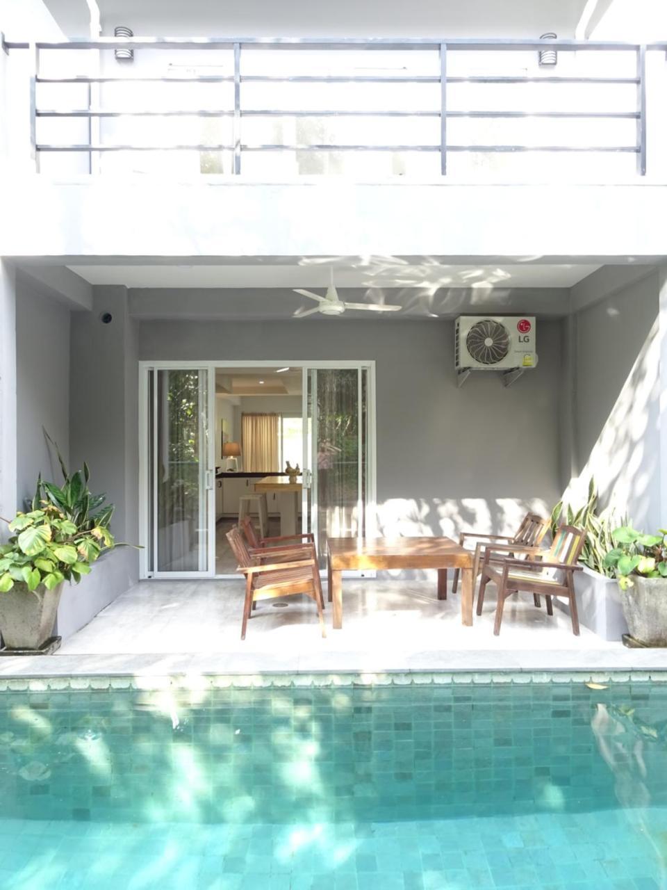 Isara * Khao Lak