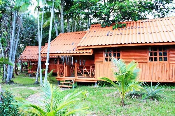 Aunchaleena Front Resort, Koh Chang Hotel