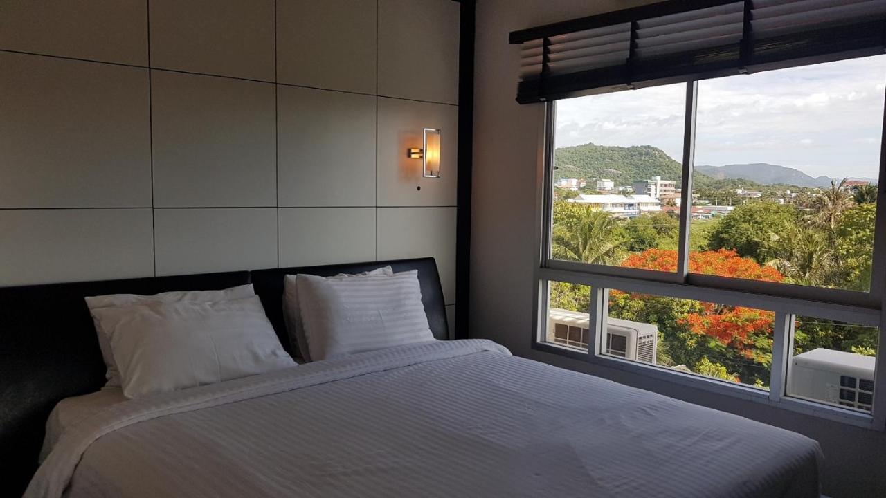 Flame Tree 2-bedroom Apartment Hua Hin