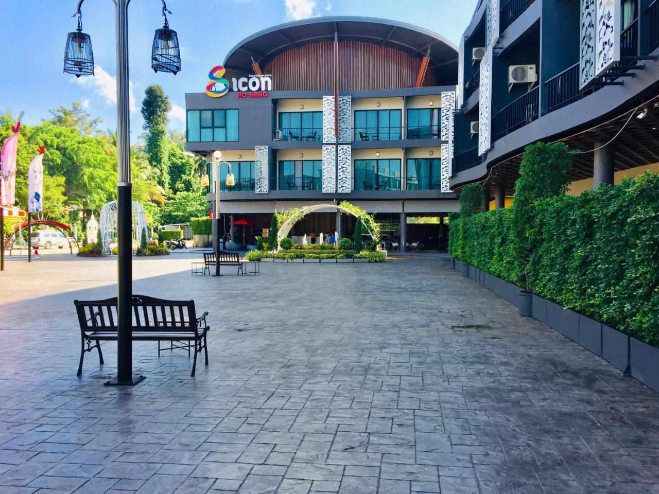 8 Icon Ao Nang Krabi Hotel 4*