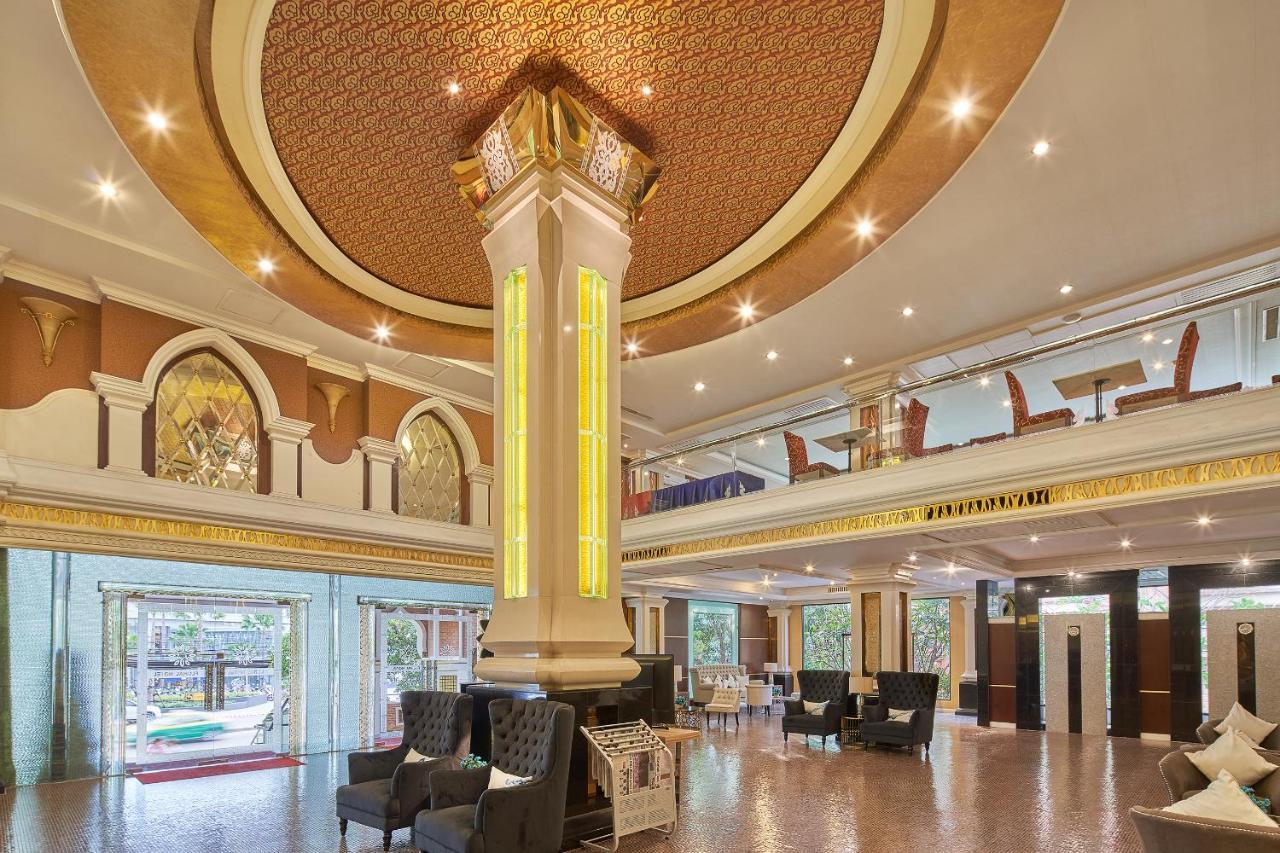 Floral - Dolphin Circle Resort 4*