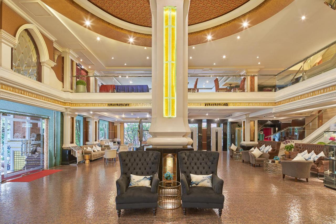 Floral - Dolphin Circle Resort 4*