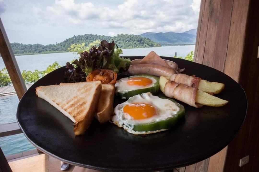 Resort Parama Koh Chang 5*