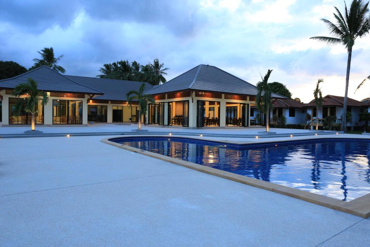 Shangrilah Resort 3*